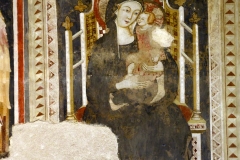 66 Madonna col Bambino