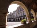 fiastra_chiostro_16.jpg