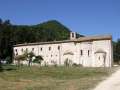01_valdicastro_esterni_chiostro_07.jpg