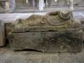 36 Sarcofago etrusco