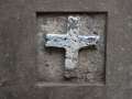 27 Croce medioevale a coda di Rondine