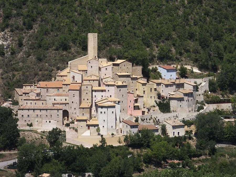 Castello di Postignano - Virtual Tour 360°