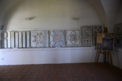33 Frammenti marmorei