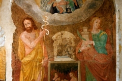 45 Madonna col Bambino tra santi