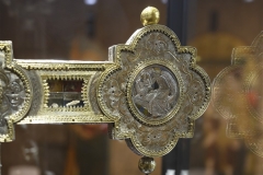 19f Vannuccio di Viva da Siena Croce-reliquiario della Vera Croce e di altre reliquie