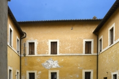 24 Cortile del Palazzo Vescovile