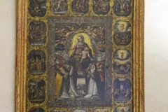 32 Madonna del Rosario