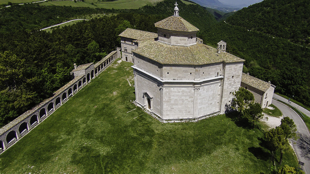 santuario di macereto