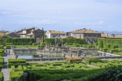 25 Giardino all'italiana e Fontana dei Mori
