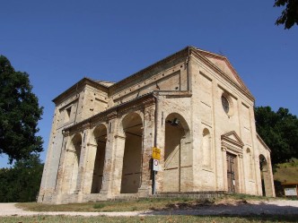 Santuario del Santissimo Crocifisso di Mogliano (MC)